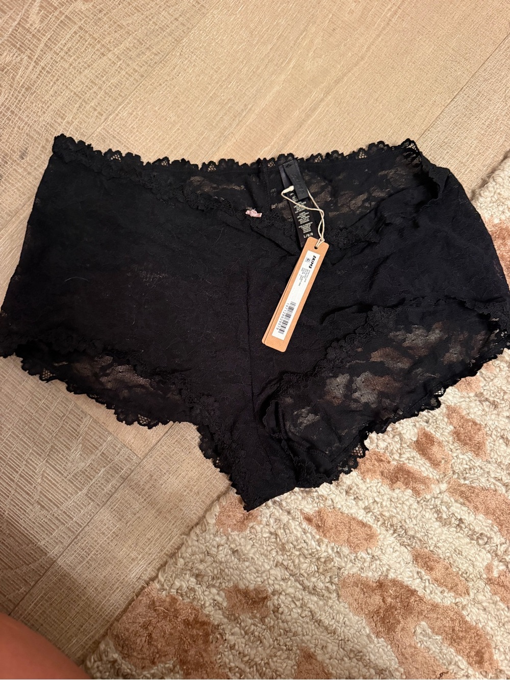 Set of 3 NWT Skims Sz L panties - Picture 7 of 7